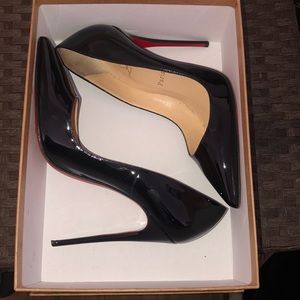 So kate Christian louboutin
